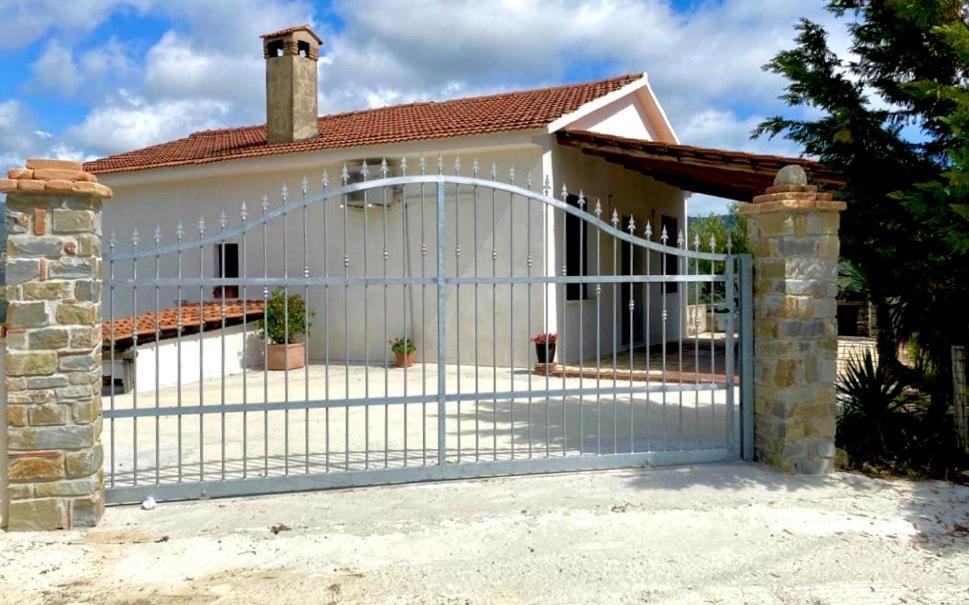 Villa Chiara Ашеа Екстер'єр фото